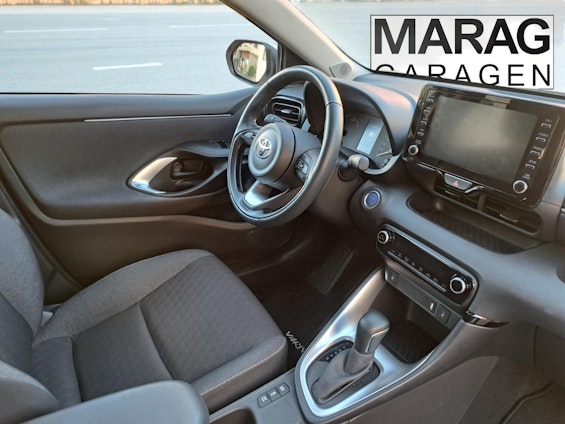 Vehicle image 12 Vehicle image 12