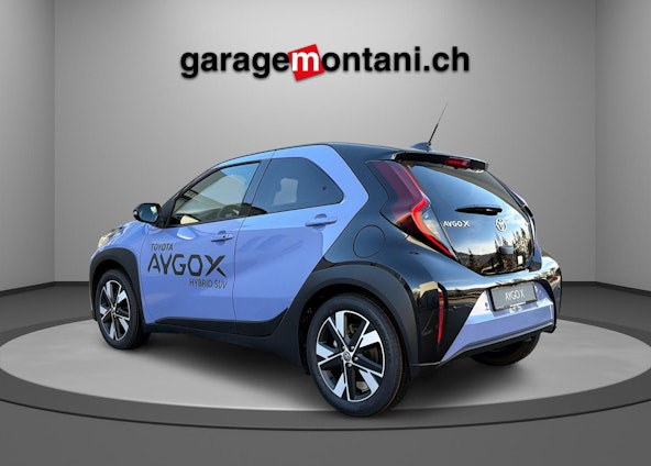 Vehicle image 3 Vehicle image 3