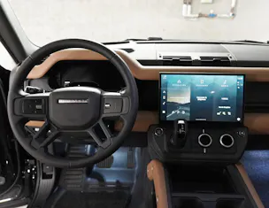 Land Rover Defender 90 3.0 D I6 250 X-Dynamic SE