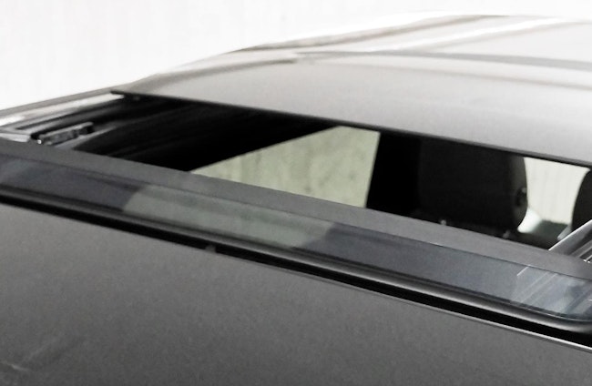 Vehicle image 14 Vehicle image 14