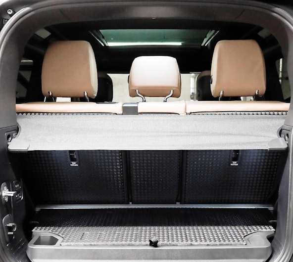 Vehicle image LAND ROVER DEFENDER