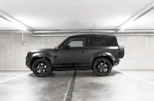 Land Rover Defender 90 3.0 D I6 250 X-Dynamic SE