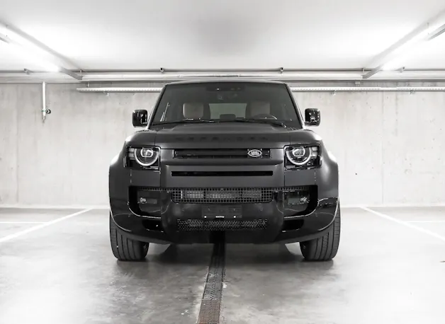Land Rover Defender 90 3.0 D I6 250 X-Dynamic SE