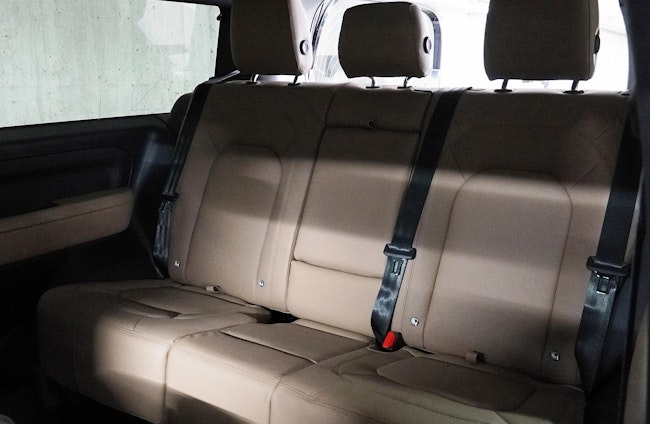 Vehicle image 7 Vehicle image 7