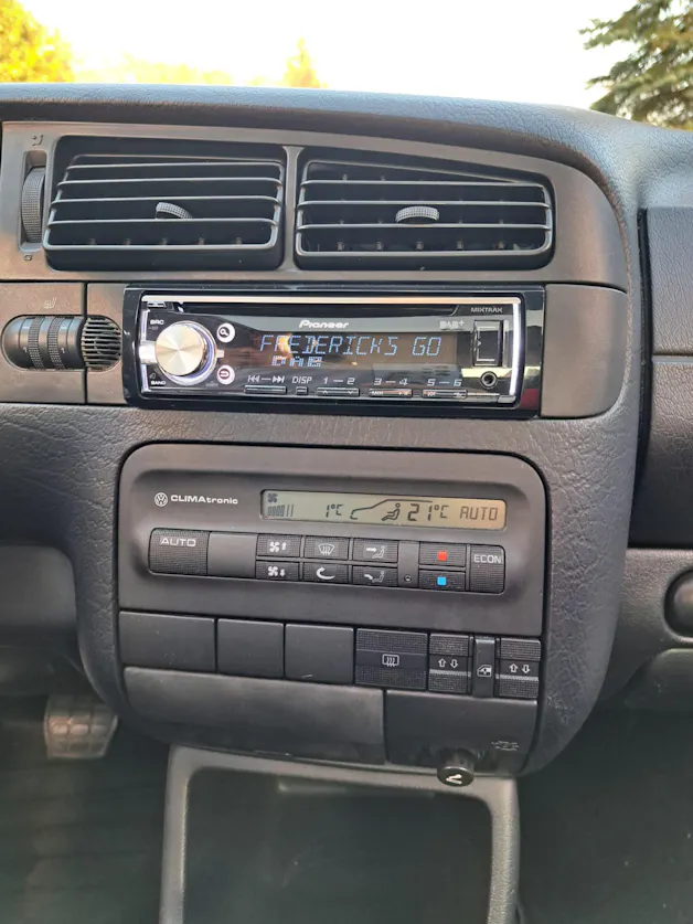 VW Golf 2800 VR6 Edition