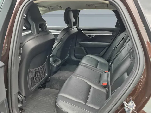 Volvo V90 2.0 T4 Momentum