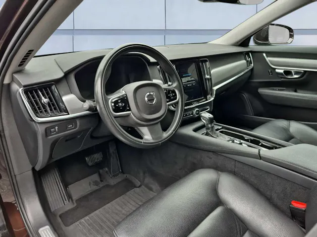 Volvo V90 2.0 T4 Momentum