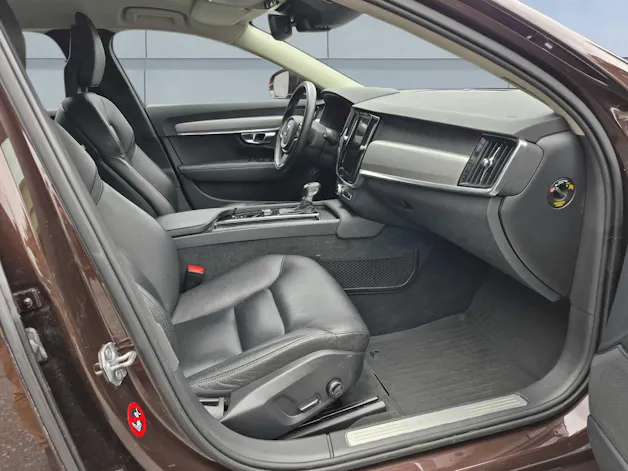 Volvo V90 2.0 T4 Momentum