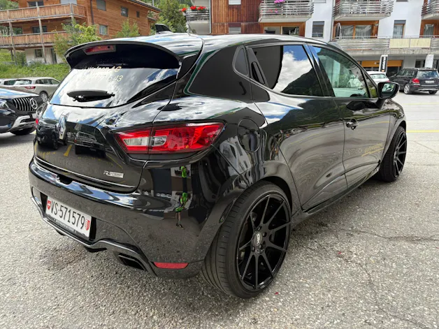 Renault Clio 1.6 T RS 200 EDC