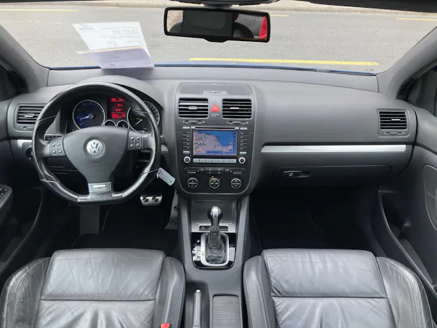 VW Golf R32 4Motion