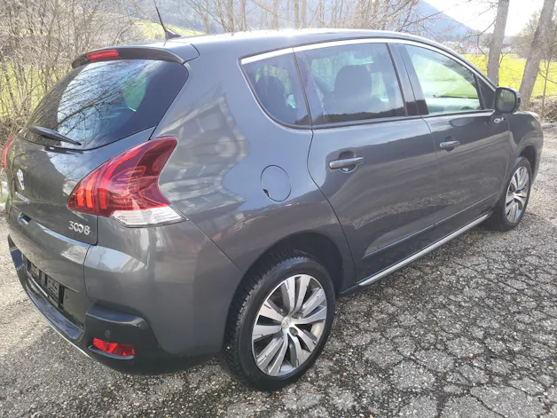 Peugeot 3008 1.6 16V T Active