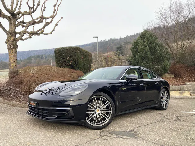 Porsche Panamera 4 E-Hybrid PDK