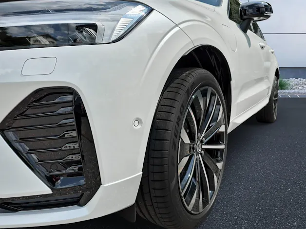Volvo XC60 2.0 T6 TE Ultra Dark eAWD