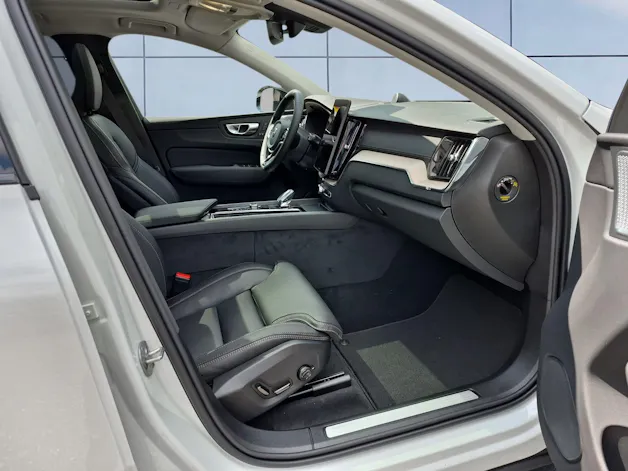 Volvo XC60 2.0 T6 TE Ultra Dark eAWD
