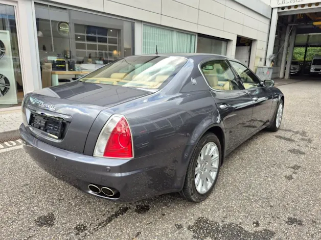 Maserati Quattroporte 4.2 V8