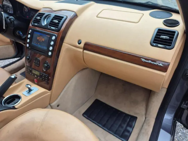 Maserati Quattroporte 4.2 V8
