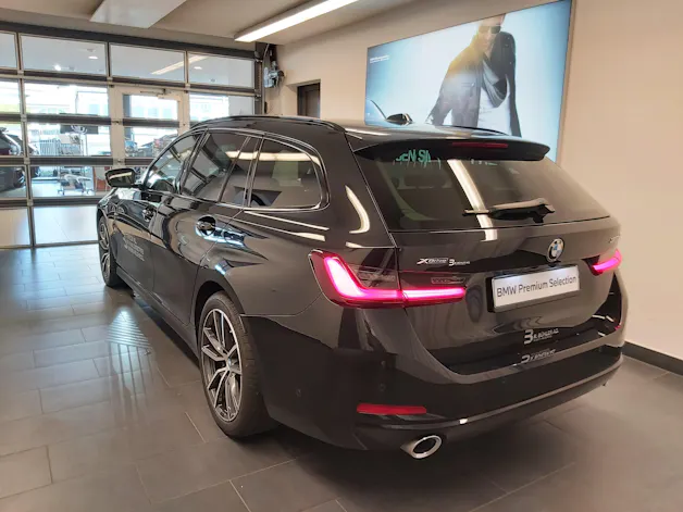 BMW 320d xDrive Touring