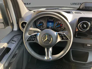 Mercedes-Benz eSprinter 320 81kWh Standard Hoch Pro