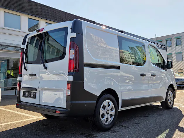 Renault Trafic Kaw. 3.0 t L1 H1 2.0 dCi Blue 150 Advance
