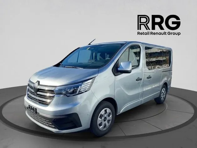 Renault Trafic Blue dCi 170 Passenger Techno EDC