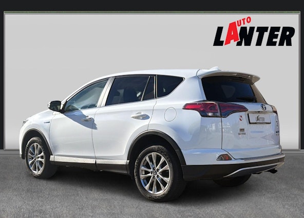 Vehicle image 3 Vehicle image 3