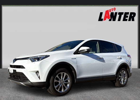 First vehicle image First vehicle image