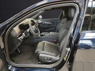 BMW 550e xDrive Touring