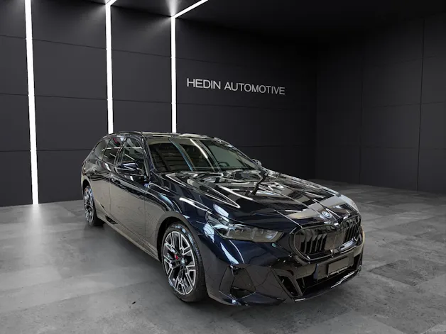 BMW 550e xDrive Touring