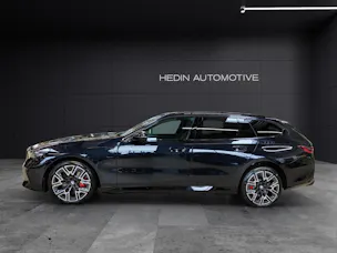 BMW 550e xDrive Touring