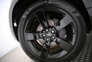 Vehicle image LAND ROVER Defender 110 2.0 P400e X-Dynamic HSE