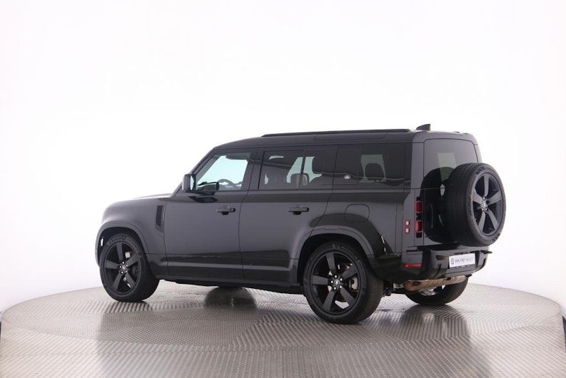 Vehicle image LAND ROVER DEFENDER