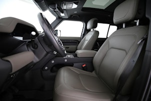 Vehicle image LAND ROVER Defender 110 2.0 P400e X-Dynamic HSE