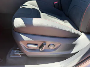 Toyota C-HR 2.0 PHEV GR Sport