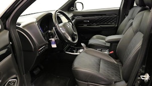 Vehicle image MITSUBISHI Outlander 2.4 PHEV Diamond+