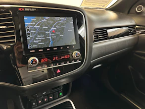 https://vehicle.imgix.net/4075958/e1fb7e05-fd08-493d-a9c1-7cf4dd03956b.jpg