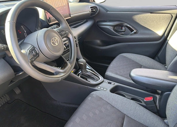 Vehicle image 2 Vehicle image 2