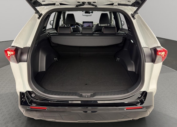 Vehicle image 4 Vehicle image 4