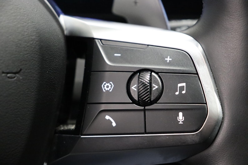 Vehicle image BMW X1