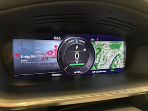 https://vehicle.imgix.net/4076089/12d24aff-d022-4104-9044-75df8951b94a.jpg