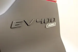 Jaguar I-Pace EV400 SE AWD