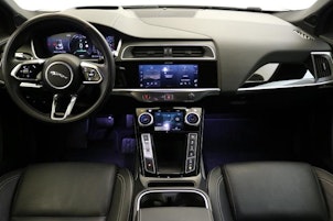 Vehicle image JAGUAR I-Pace EV400 SE AWD