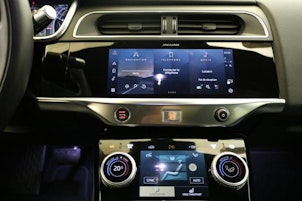 Vehicle image JAGUAR I-Pace EV400 SE AWD