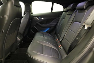 Vehicle image JAGUAR I-Pace EV400 SE AWD