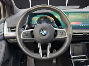 BMW 223d xDrive Active Tourer / Attraktiver Leasingzinssatz ab 1,9% bei Abschluss einer BMW Fahrzeugversicherung