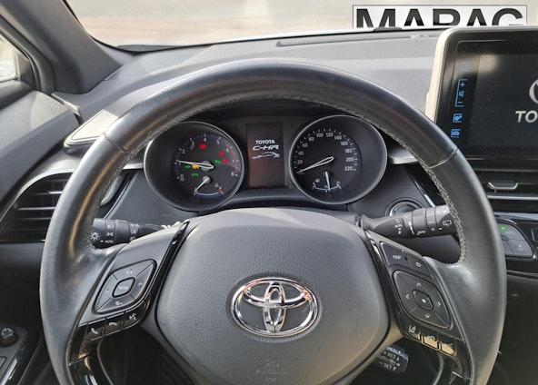 Vehicle image 8 Vehicle image 8