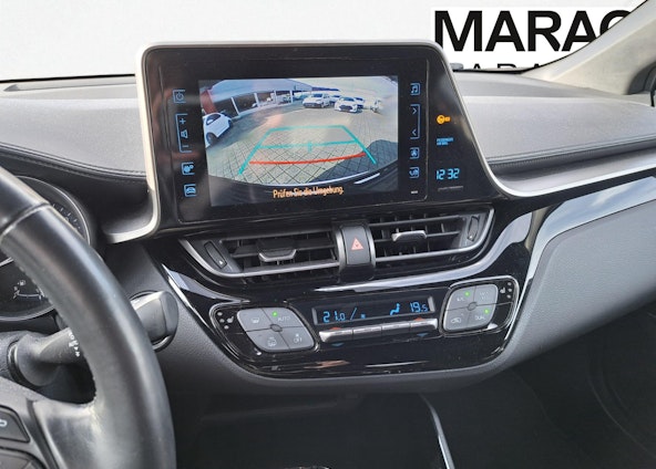 Vehicle image 9 Vehicle image 9