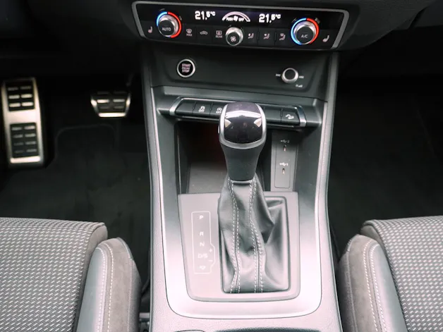 Audi Q3 35 TFSI S line S-Tronic