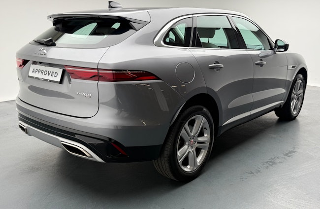 Vehicle image 16 Vehicle image 16