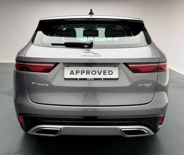 Vehicle image JAGUAR F-PACE