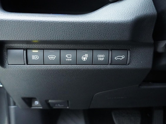 Vehicle image 19 Vehicle image 19